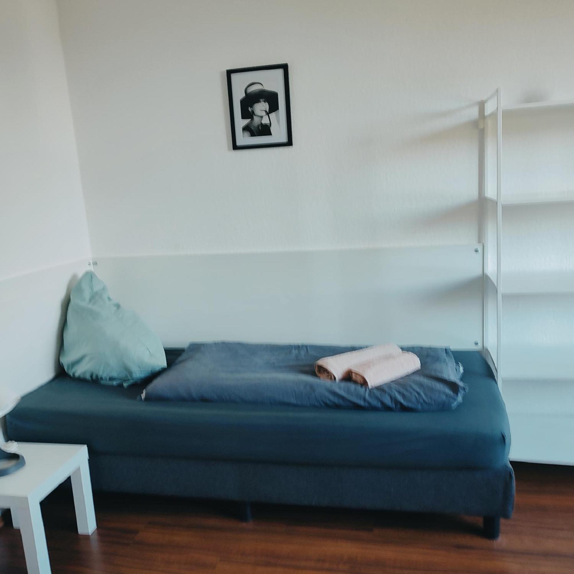 Ferienwohnung Monteurwohnung Messewohnung Duisburg Sued Grenze Duesseldorf 6 Personen Екстериор снимка